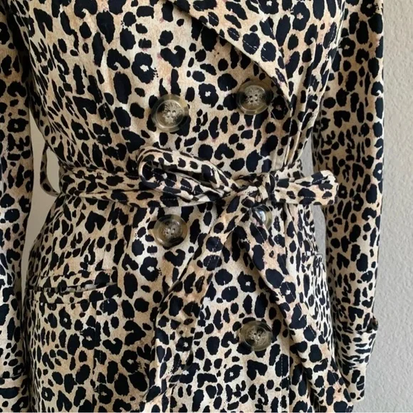 Forever 21 Leopard Trench Coat - Picture 5 of 10
